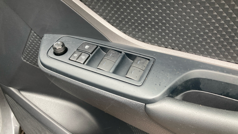 Toyota C-HR 1.8 Hybrid Icon 5dr CVT Hybrid Hatchback